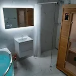 Farm stay Farm Frank Ozmec Wine And Glamping Estate