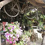 Farm Frank Ozmec Wine And Glamping Estate