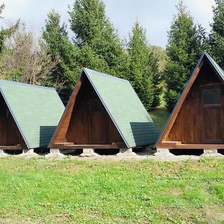 Κατάλυμα σε φάρμα Farm Frank Ozmec Wine And Glamping Estate