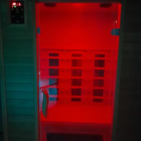 Farm Frank Ozmec Wine And Glamping Estate * Ljutomer