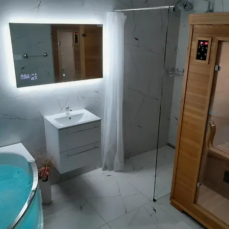 ファームステイ Farm Frank Ozmec Wine And Glamping Estate