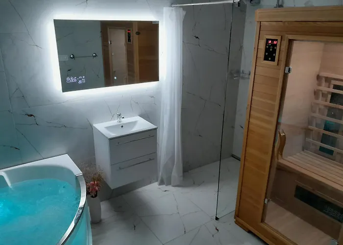 בית חווה Farm Frank Ozmec Wine And Glamping Estate