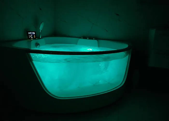 Farm Frank Ozmec Wine And Glamping Estate