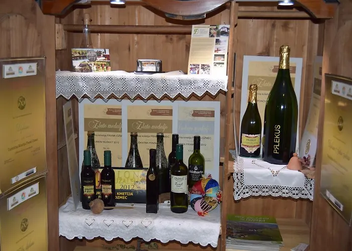 Farm Frank Ozmec Wine And Glamping Estate Vakantieboerderij *