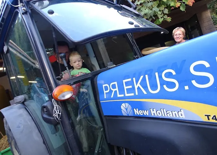 Farm Frank Ozmec Wine And Glamping Estate * Ljutomer