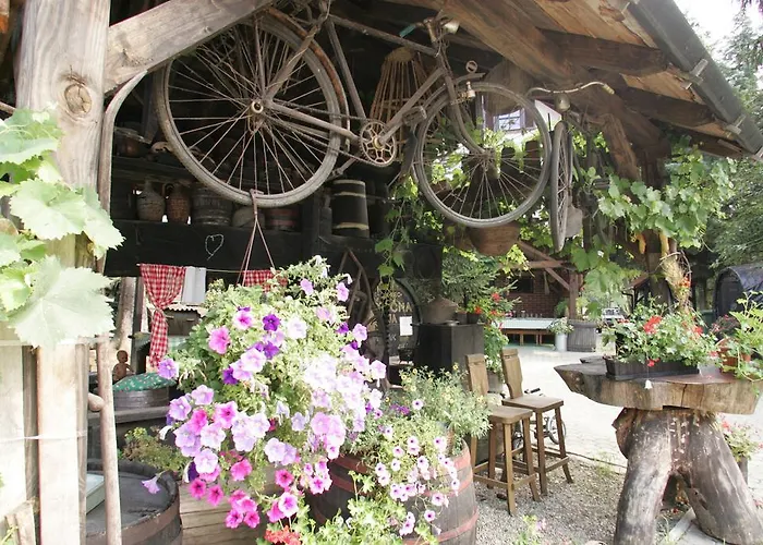 Farm Frank Ozmec Wine And Glamping Estate