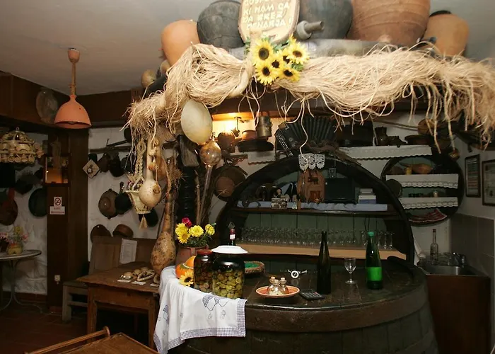 Farm Frank Ozmec Wine And Glamping Estate Ljutomer